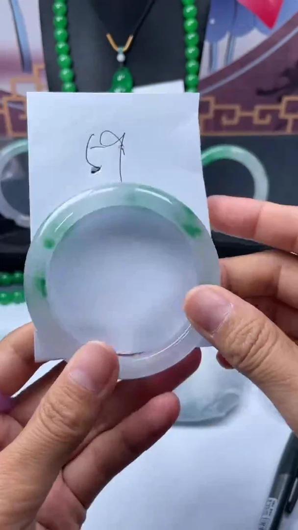 非金属仿水晶钰*手镯