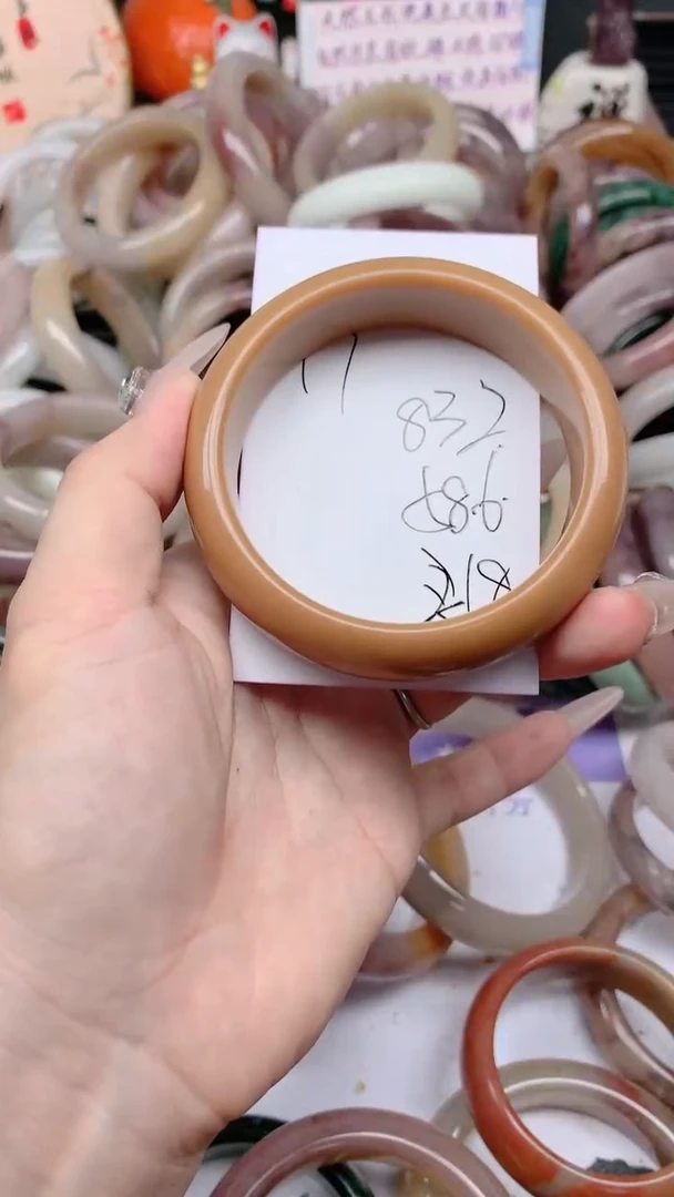 石英质玉手镯未镶嵌832