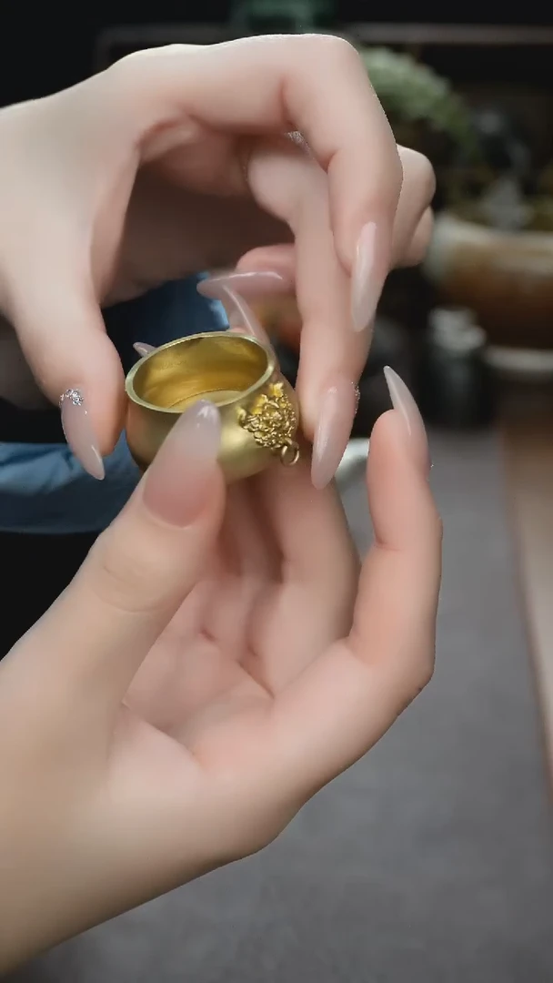 【闪购商品】境秋俯首黄铜香炉香插