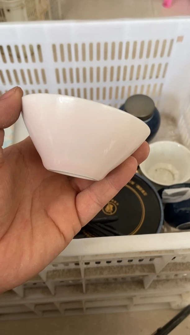 杯无运费险有瑕疵的摄影的产品有使用过的痕迹有点脏介意勿拍