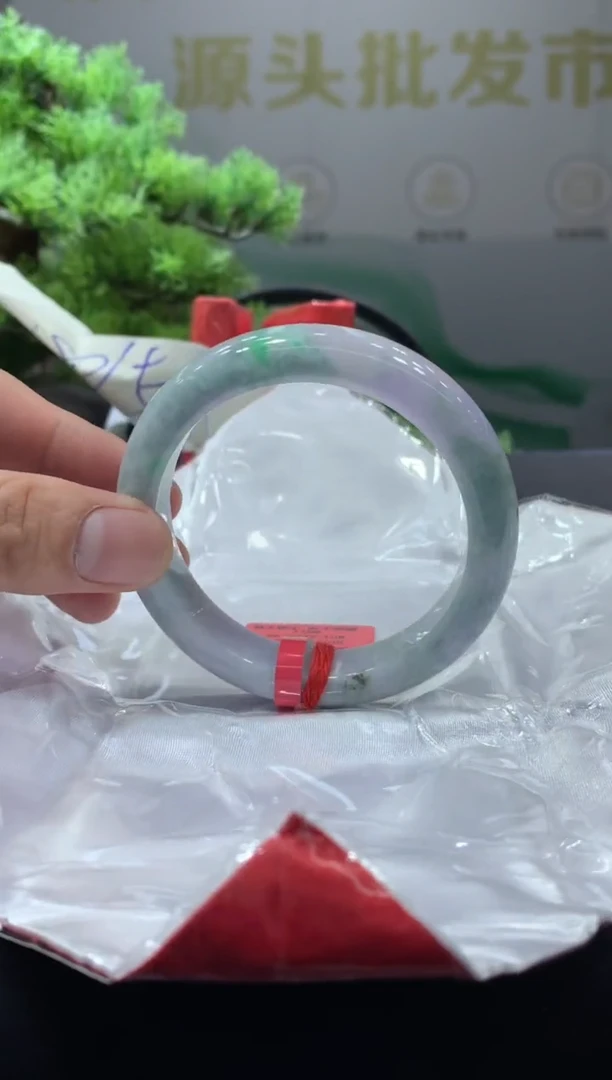 未镶嵌手镯翡翠翡翠手镯