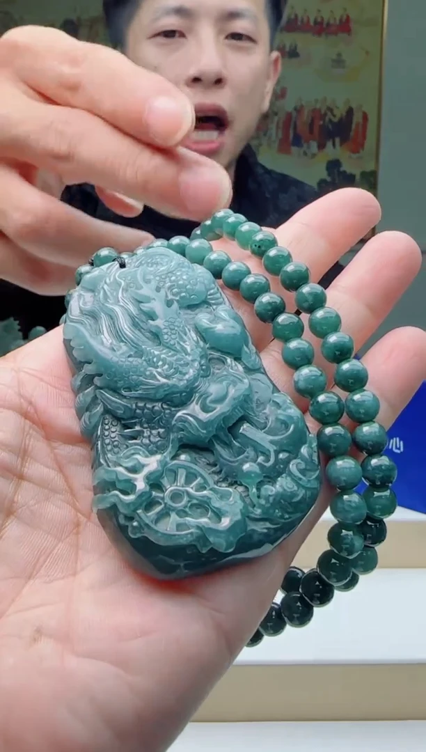 【闪购商品】翡翠颈饰未镶嵌多样性一件随机发货