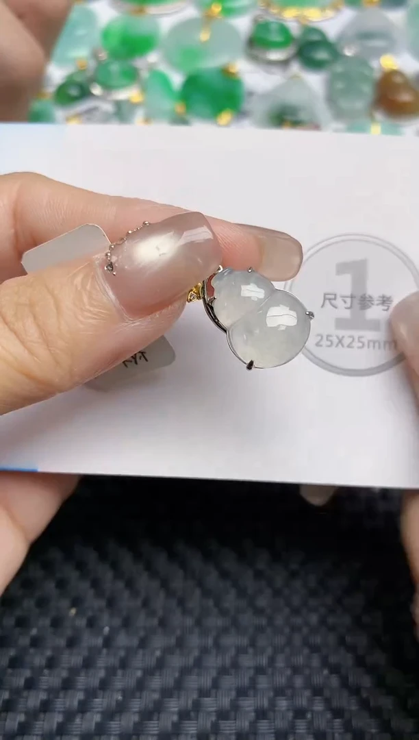 颈饰未镶嵌翡翠天然缅甸A货翡翠百元以上9元证书费自理