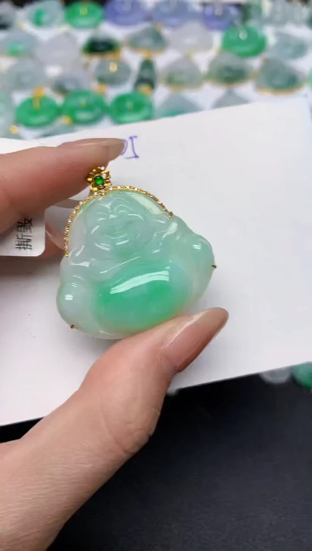 颈饰18K金镶嵌翡翠天然缅甸A货翡翠百元以上9元证书费自理