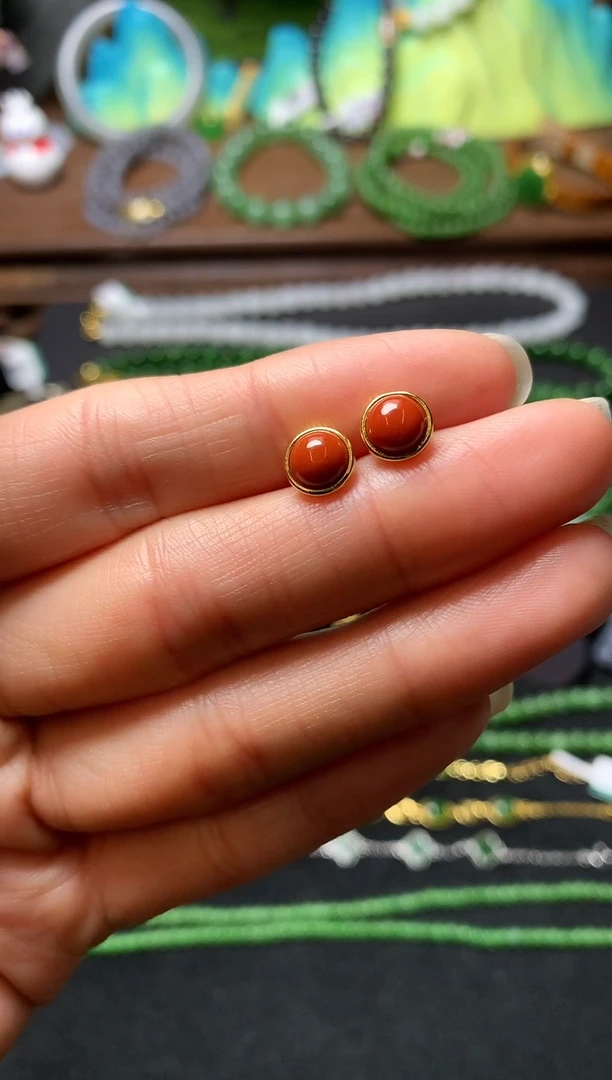 【闪购商品】南红玛瑙耳饰银S925镶嵌耳钉