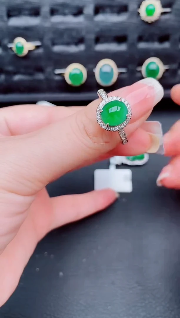 翡翠戒指银S925镶嵌天然a货翡翠240