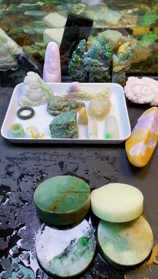 颈饰未镶嵌翡翠天然翡翠014