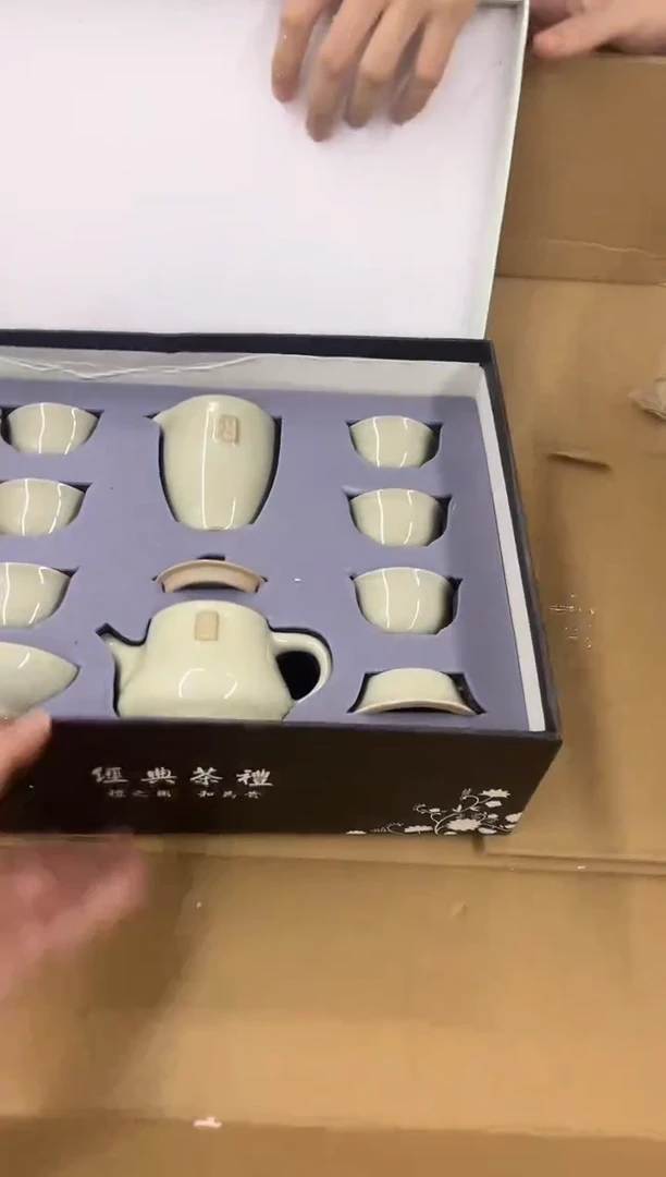 瓷片小强茶具套装