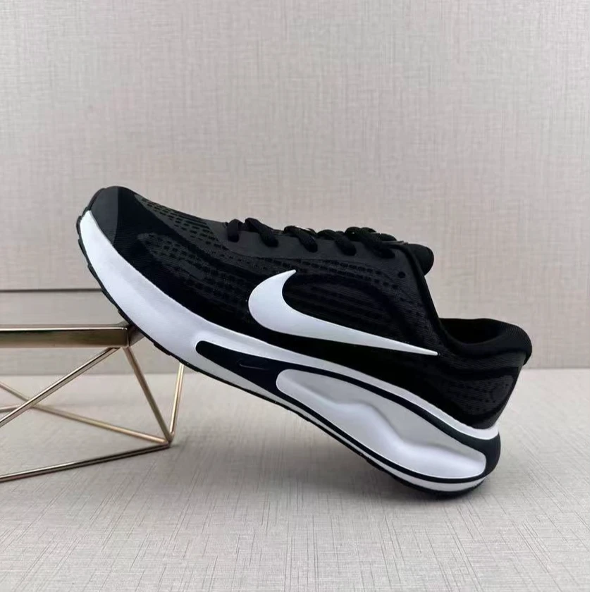 NIKE/耐克JourneyRun减震防滑耐磨低帮休闲跑鞋训练鞋FN0228001