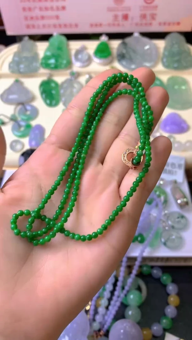未镶嵌定制翡翠步**花手串
