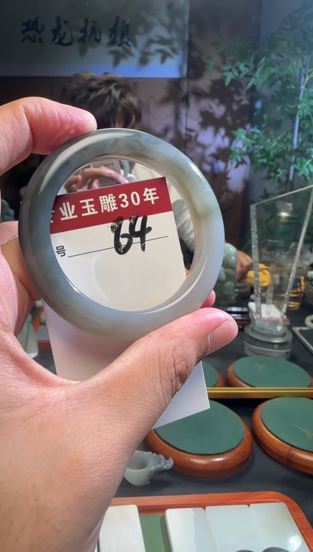 未镶嵌和田玉挂件64