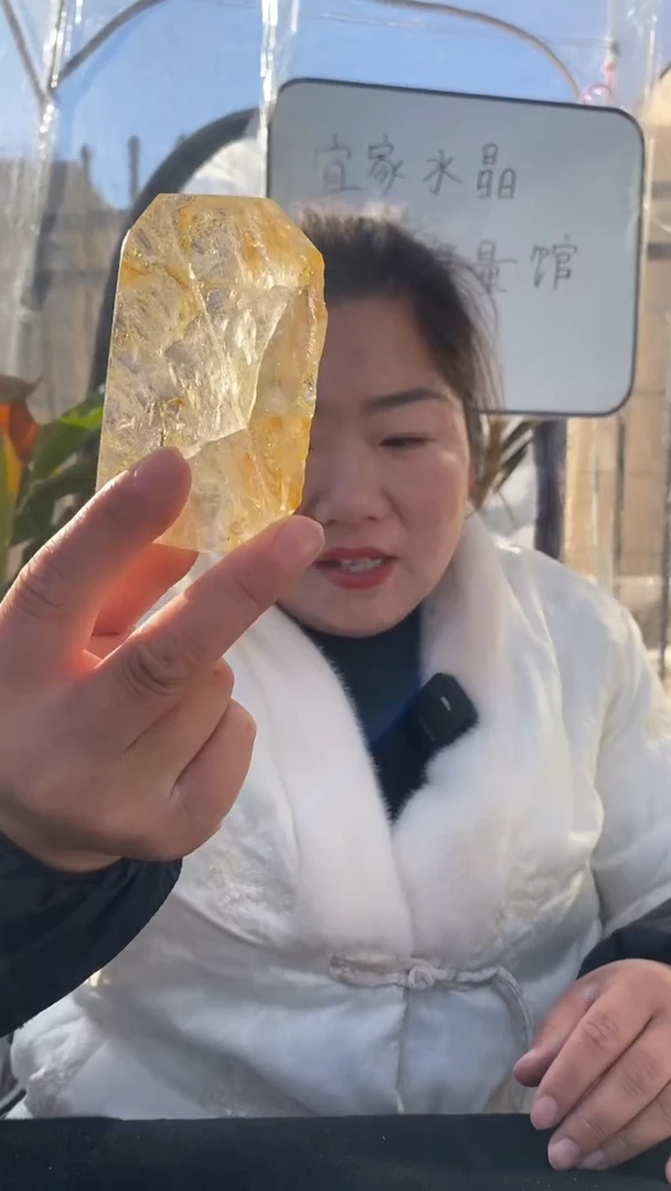 【闪购商品】水晶原石未镶嵌水冲原石摆件D596