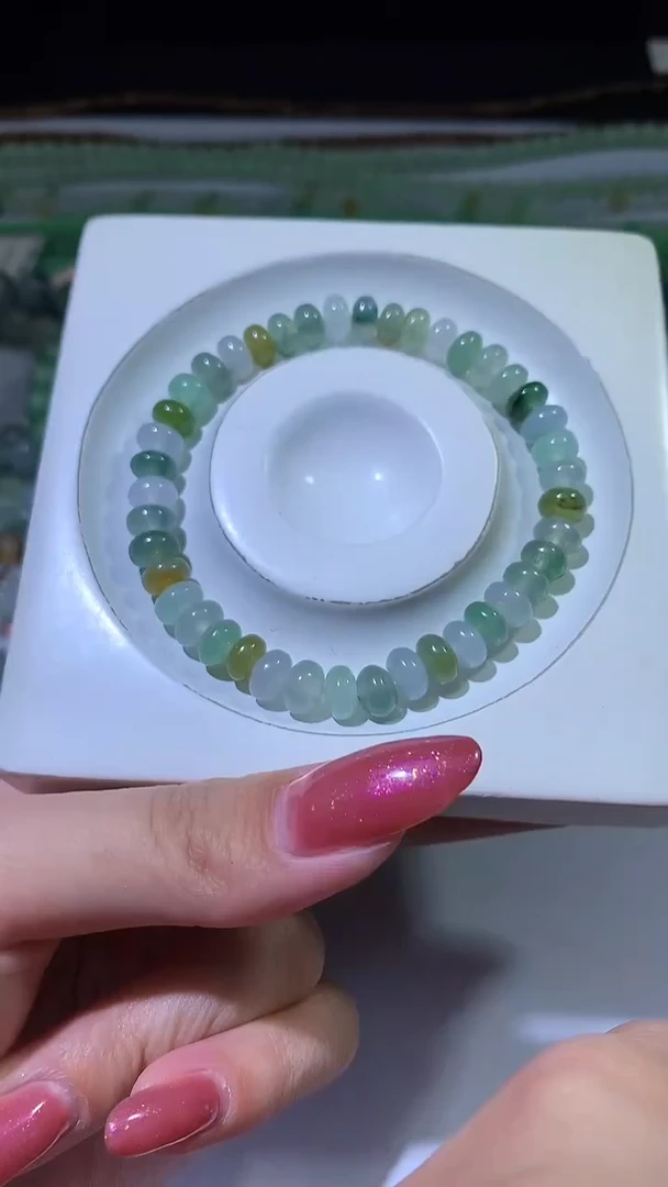 颈饰未镶嵌翡翠ZX018791