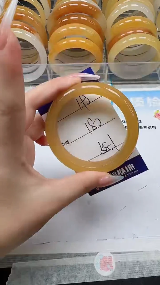 未镶嵌手镯石英质玉190