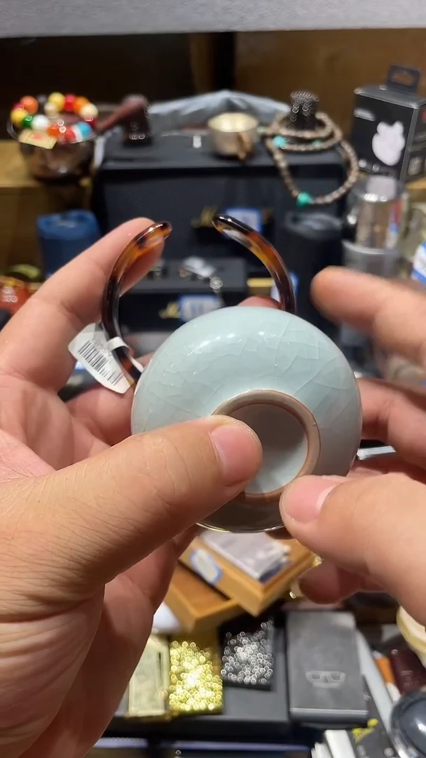 瓷片闪购商品 如图所示