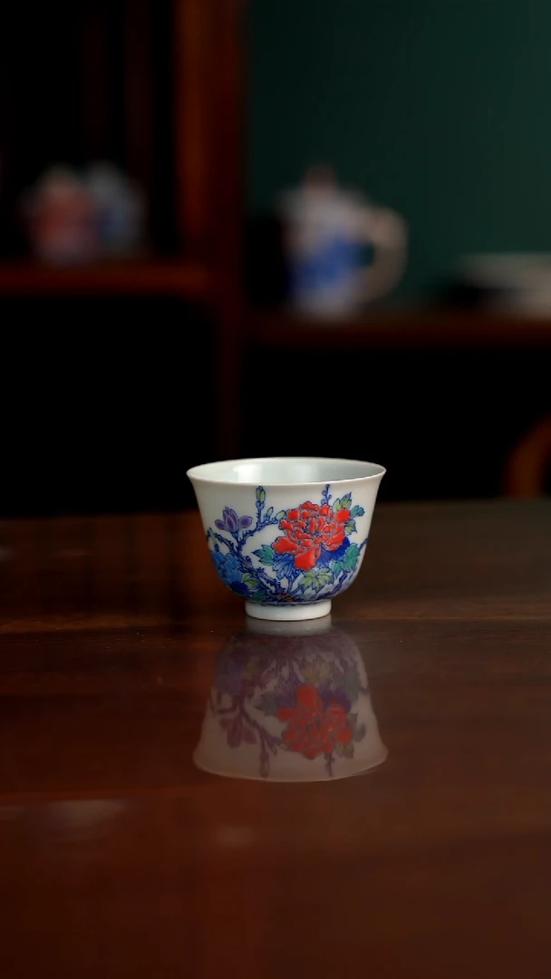 空山明月 新斗彩 牡丹