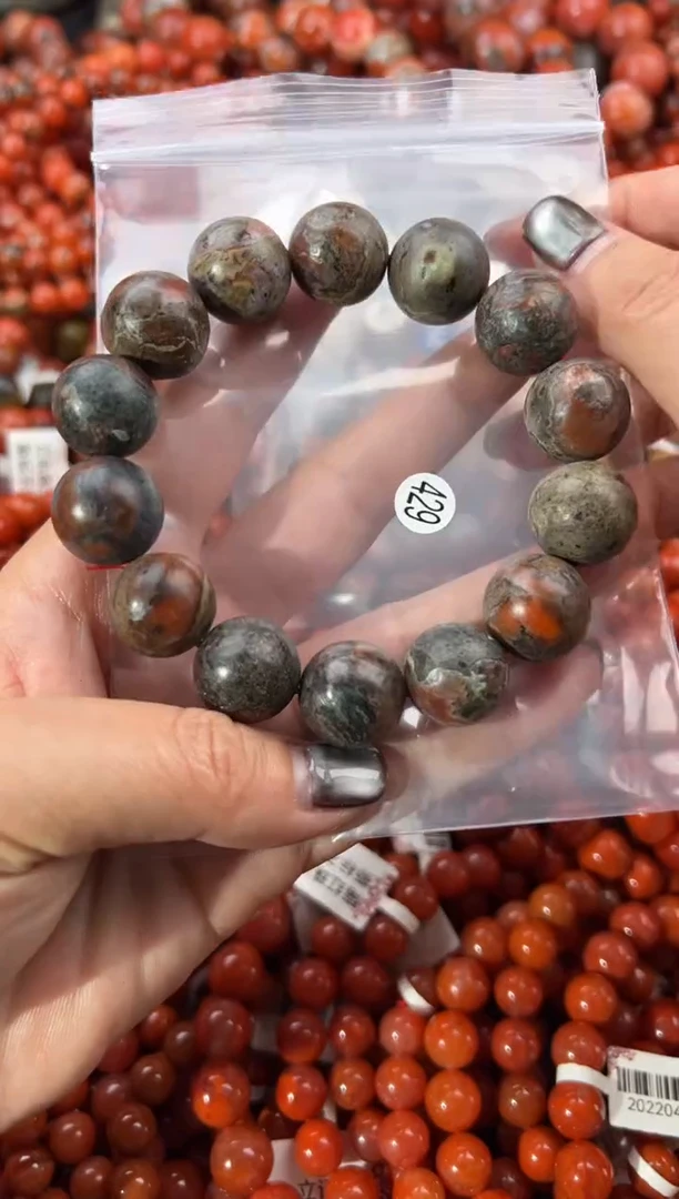 未镶嵌手串南红玛瑙16+