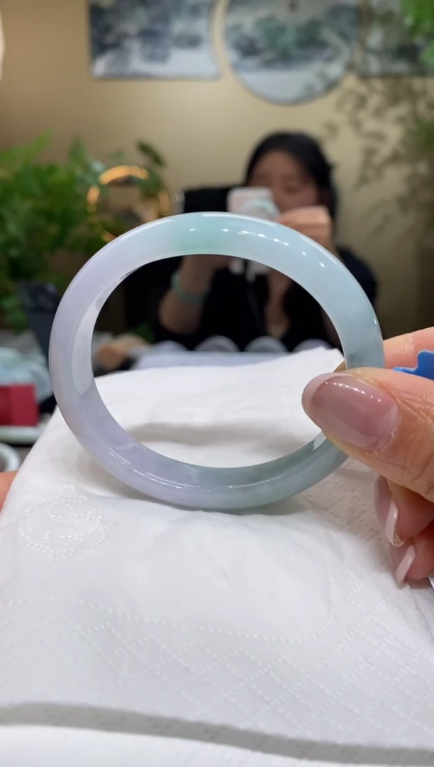 【闪购商品】翡翠手镯未镶嵌翡翠