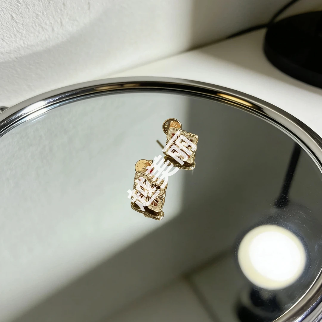 【越美丽】V金意大利精工拉丝质感高级极简饰品yx4319