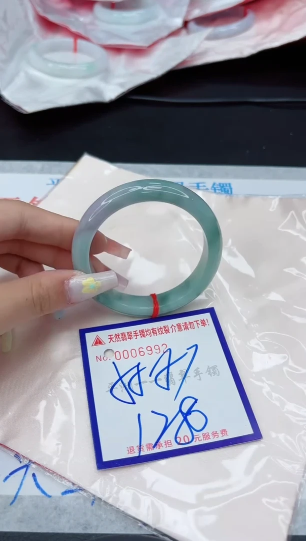翡翠手镯未镶嵌1111111111