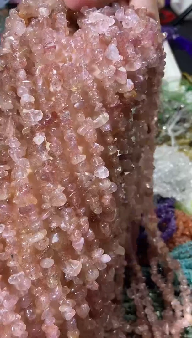 水晶珠宝半成品未镶嵌红草莓晶