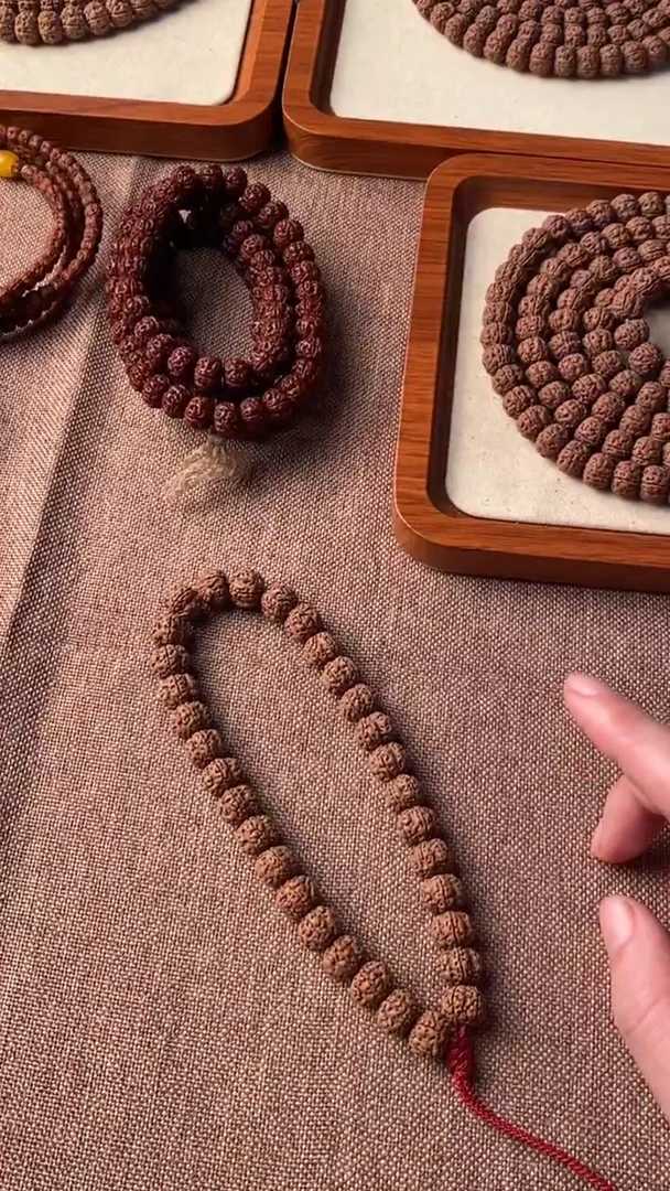 吊坠金刚菩提花王手持