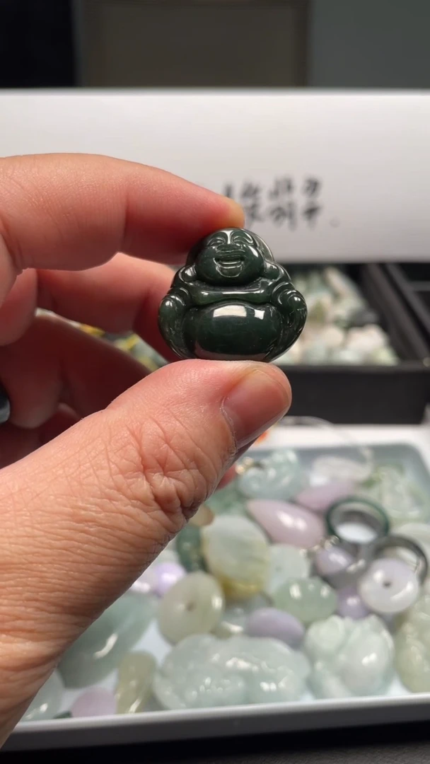 颈饰未镶嵌翡翠天然緬甸翡翠A貨