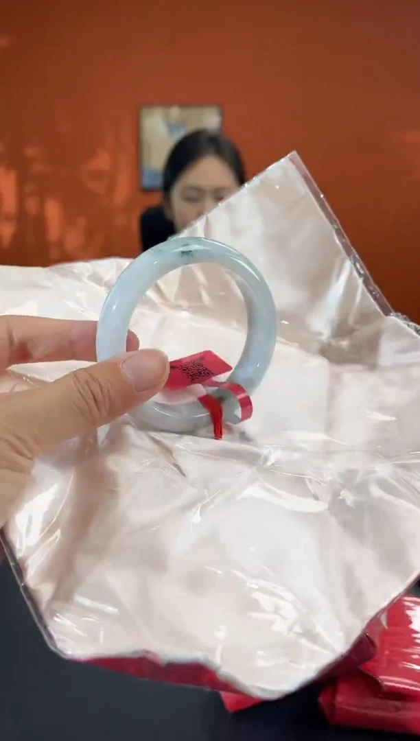 未镶嵌手镯翡翠9