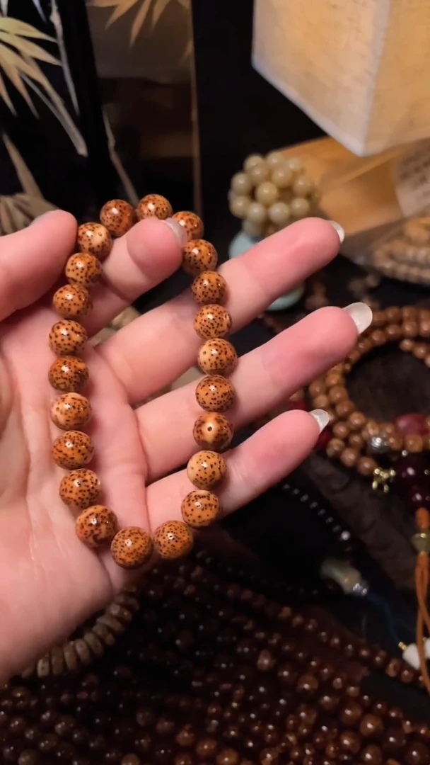 手串星月菩提精工级粉皮浅珀10圆珠手串