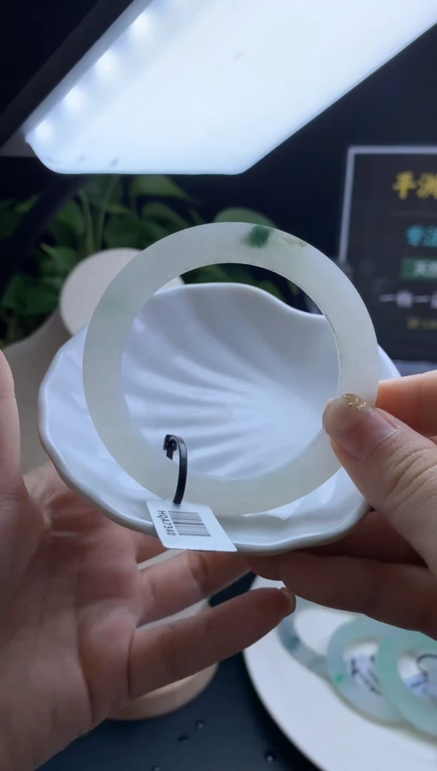 【闪购商品】定制翡翠翡翠手镯定制未镶嵌翡翠手镯定制52-61