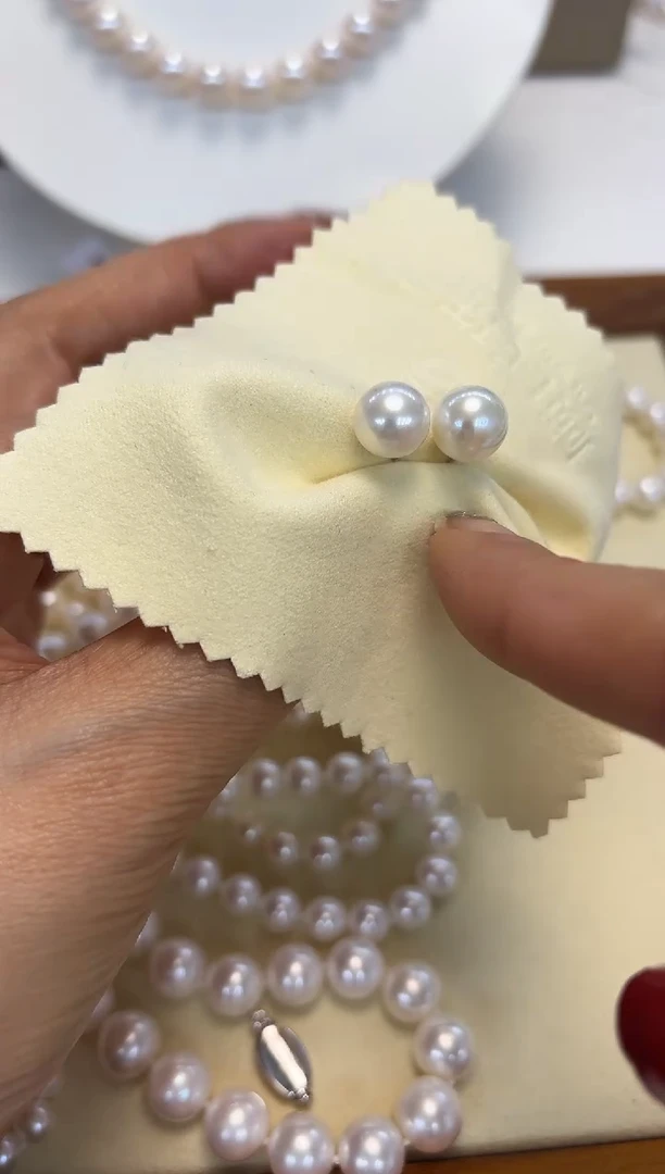 银S925镶嵌耳饰淡水珍珠9-10MM无核