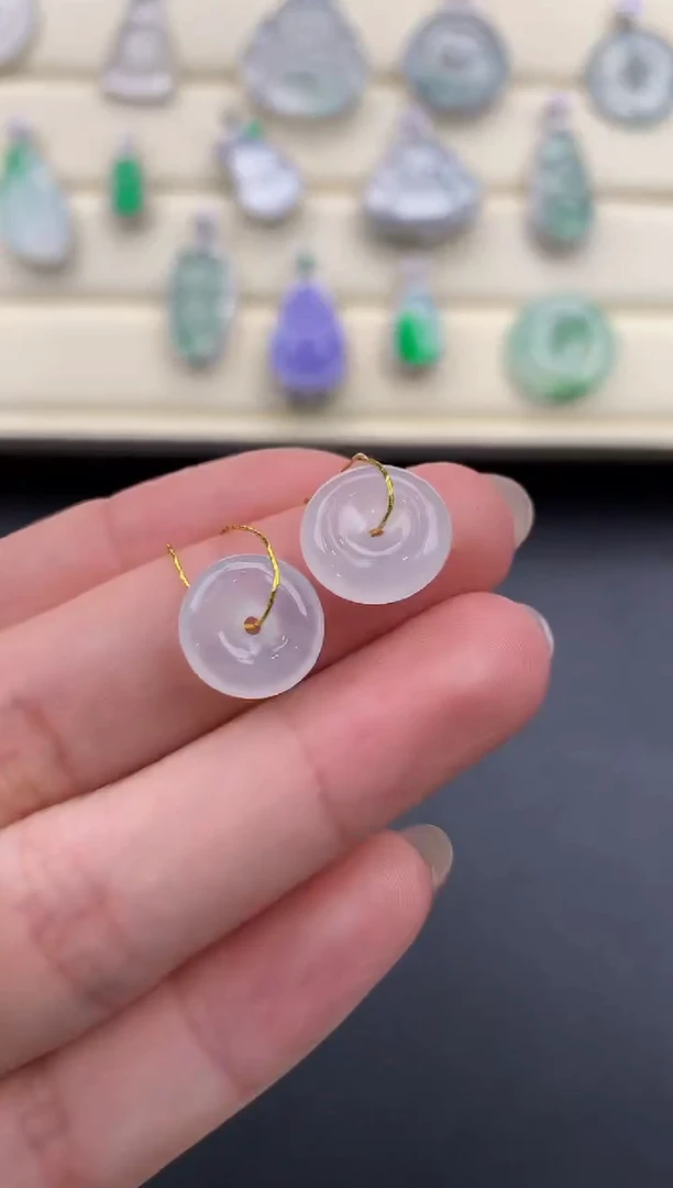 【闪购商品】翡翠颈饰未镶嵌D904      多样性发一件