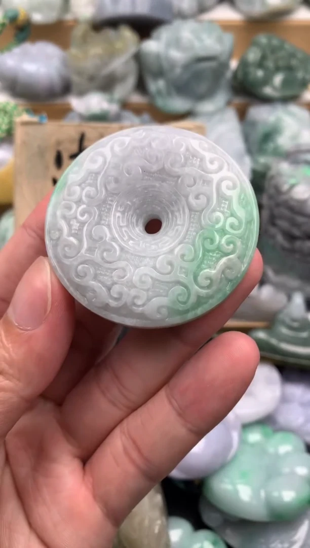 吊坠(不含链)未镶嵌翡翠1