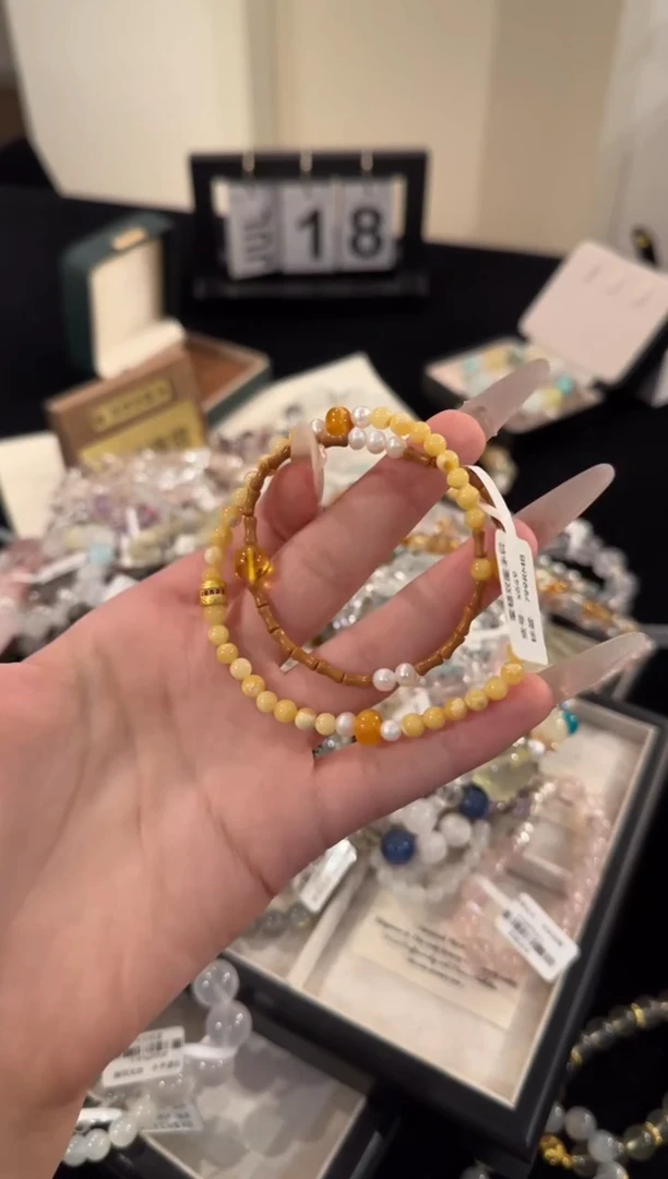 水晶手串合金蜜蜡x649