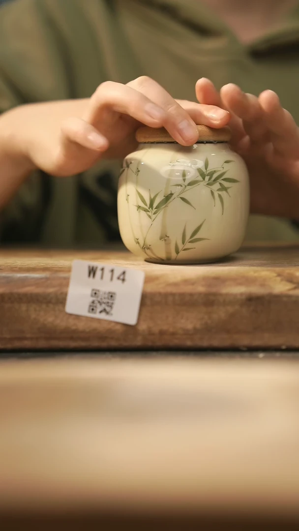 【闪购商品】【经典福利】/ 茶叶罐@@W114