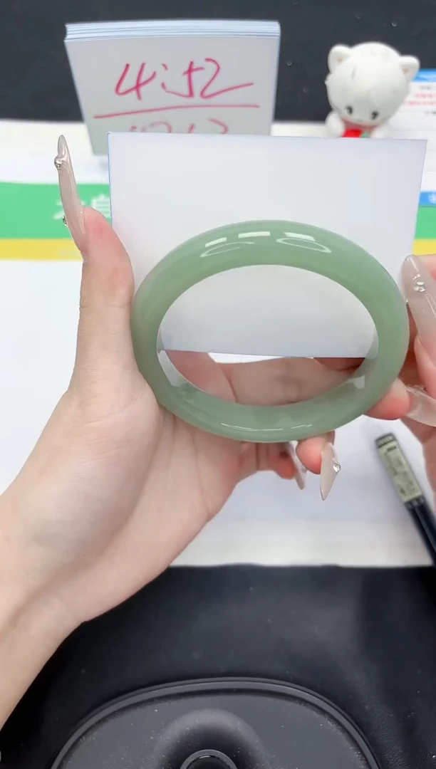 【闪购商品】石英质玉手镯未镶嵌325-64.5