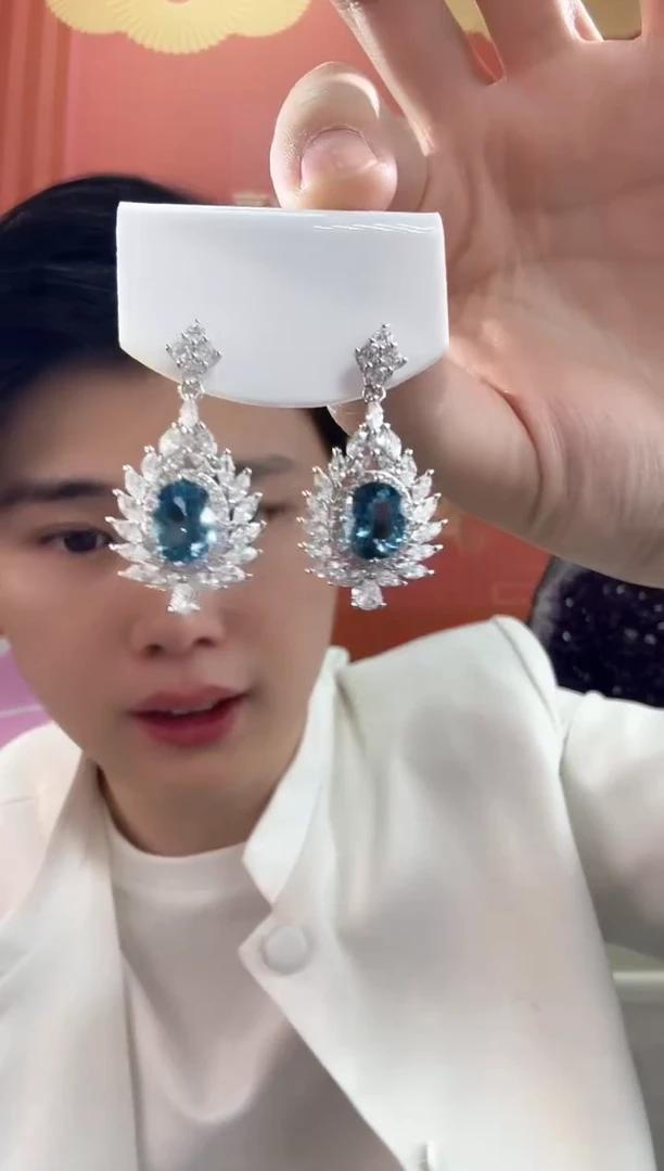 银S925镶嵌托帕石耳饰10*8mm伦敦蓝耳坠高级款