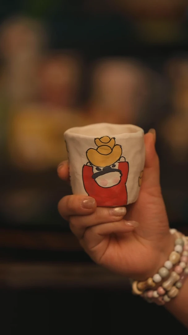 【闪购商品】摆件景德镇釉下彩绘设计师款式陶瓷