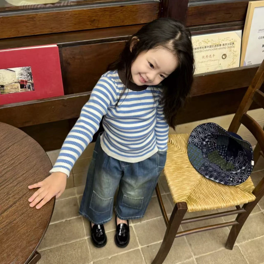 小思家2025秋季新款女童韩版休闲条纹圆领上衣牛仔裤半身裙套装