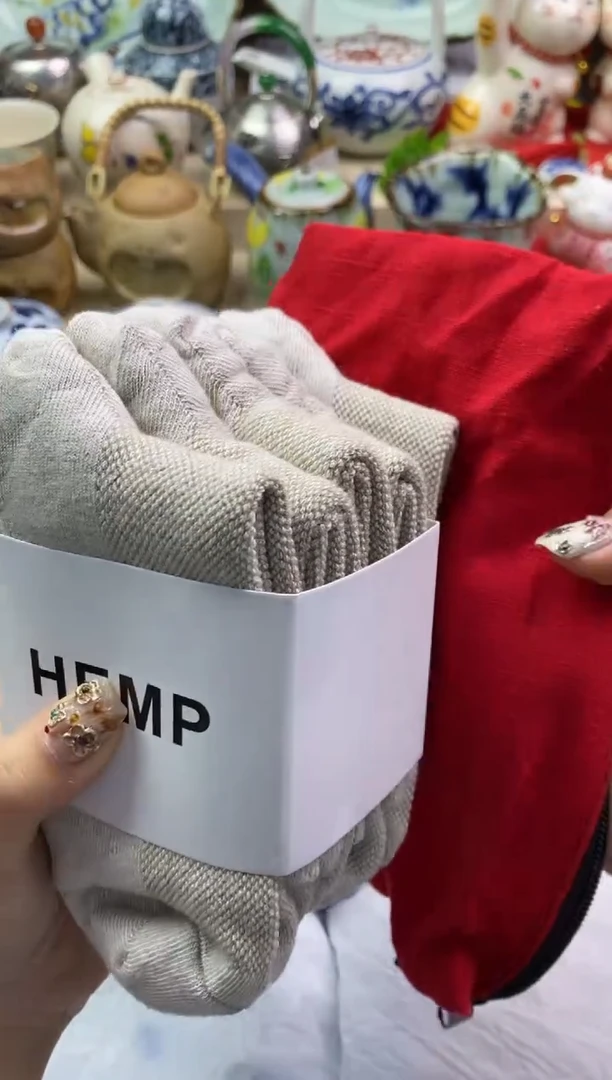 【闪购商品】瓷片隆莲瓷器欢迎大家