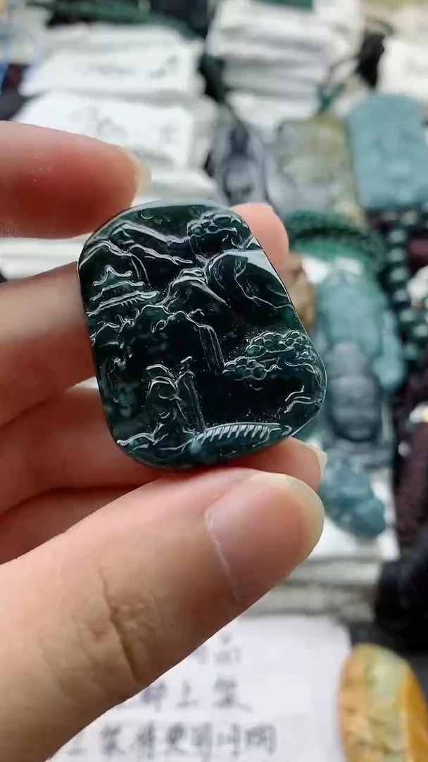 颈饰未镶嵌翡翠8