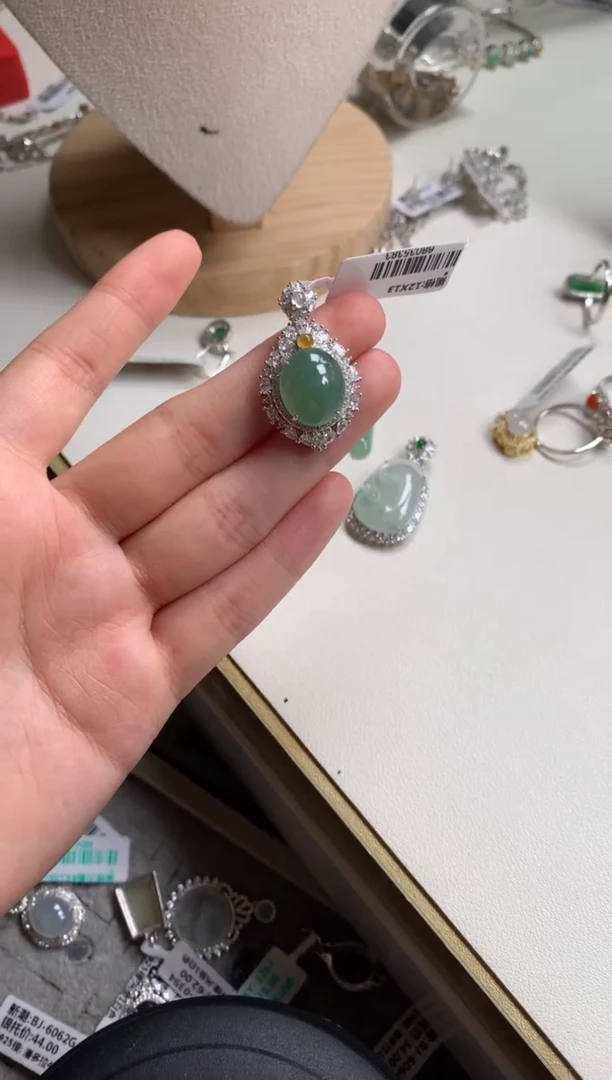 银S925镶嵌戒指翡翠吊坠6