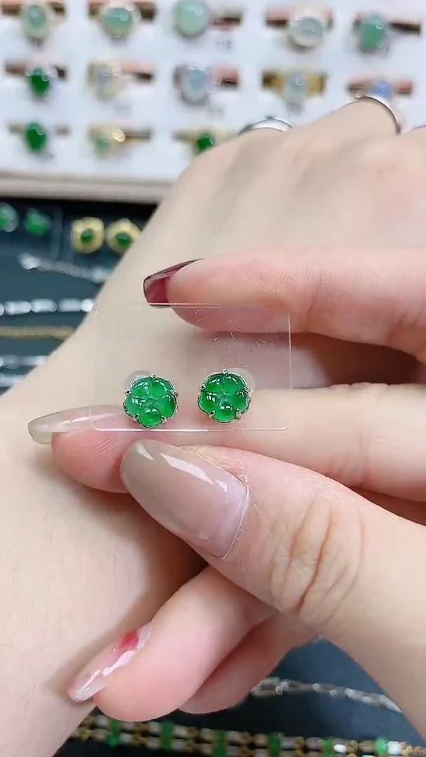 银S925镶嵌翡翠耳饰天然翡翠