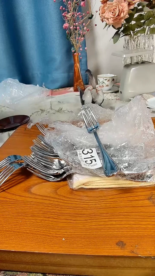 瓷片波*小淼海外陶瓷工艺品