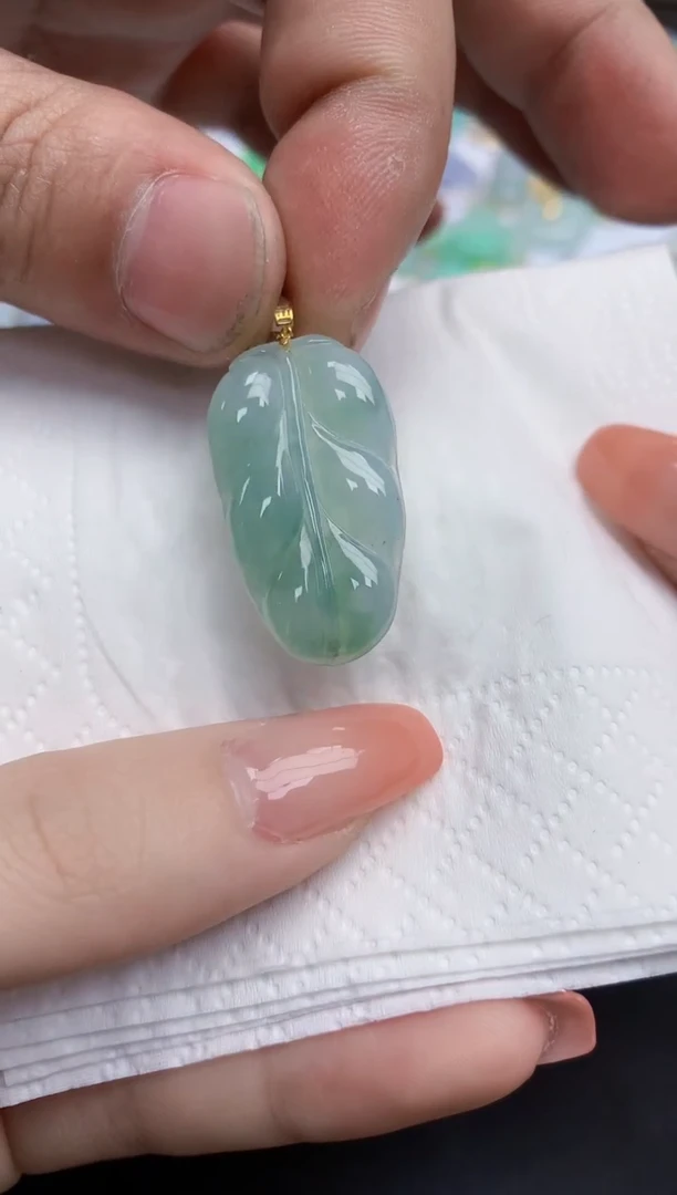 【闪购商品】翡翠颈饰18K金镶嵌天然缅甸翡翠A货