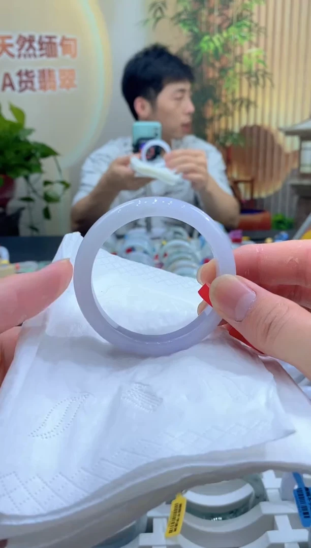 翡翠手镯未镶嵌初*00032952