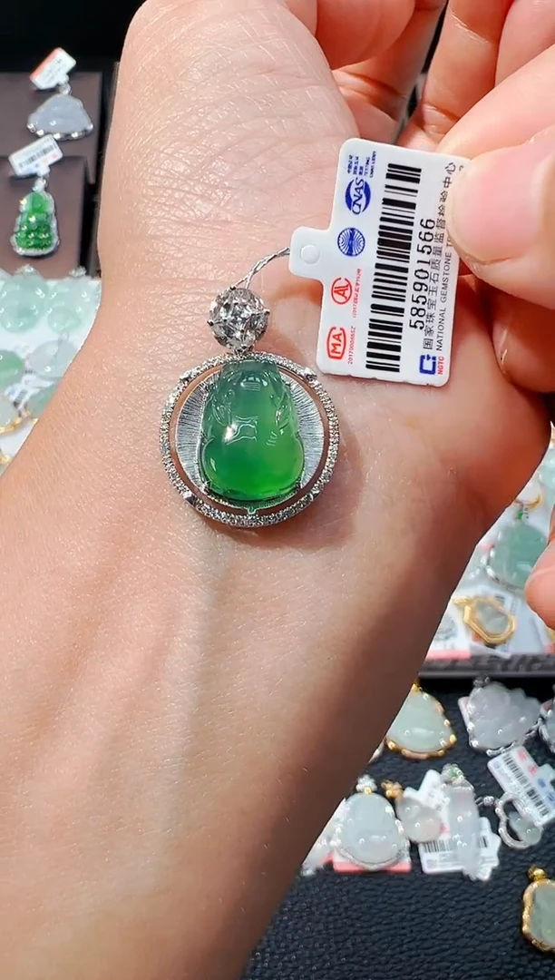 吊坠(不含链)18K金镶嵌翡翠貔貅吊坠1566