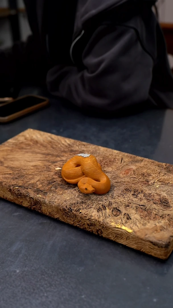 【闪购商品】天然原石手工雕刻