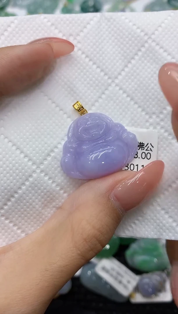 颈饰18K金镶嵌翡翠111111111111