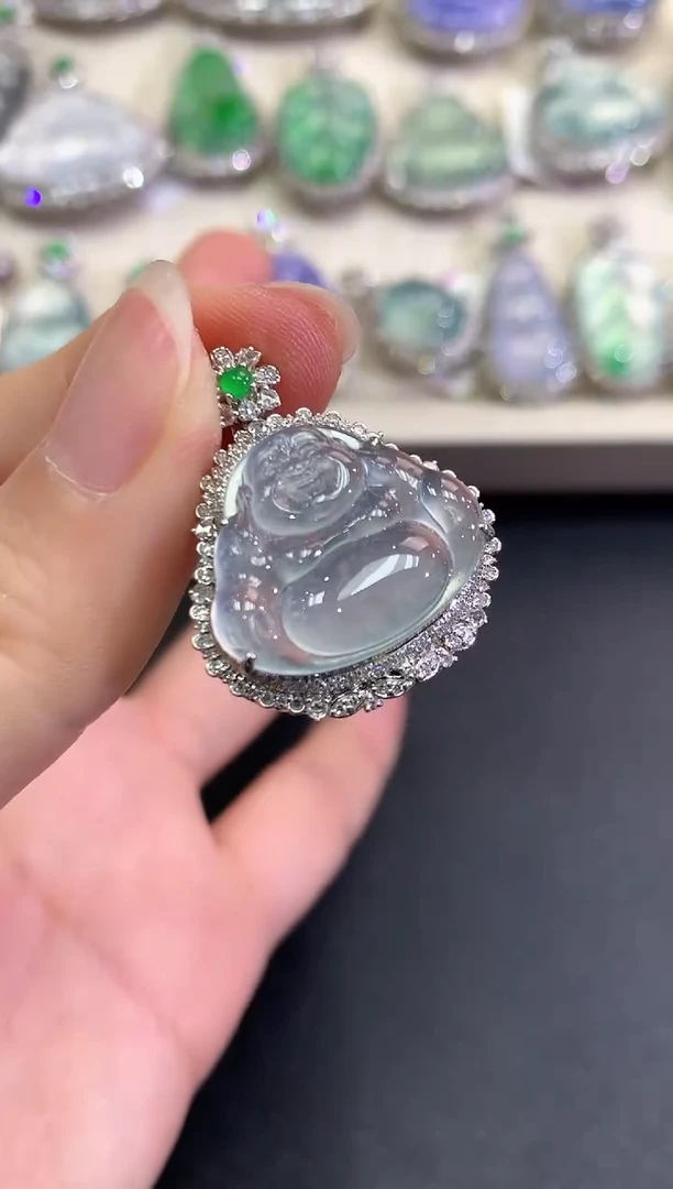 【闪购商品】翡翠颈饰18K金镶嵌C78